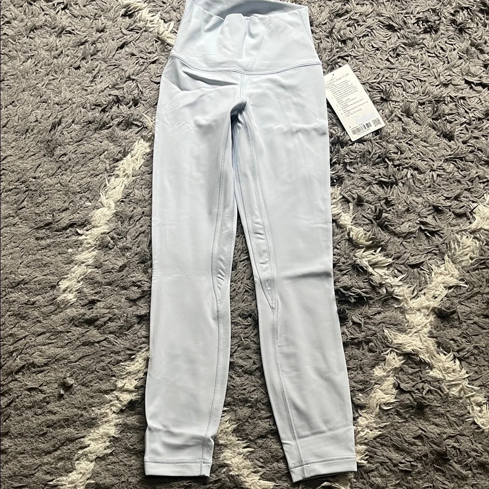Lululemon align HR pant 25” size 2. Light blue. Starch Blue. New with tag. - Picture 2 of 4